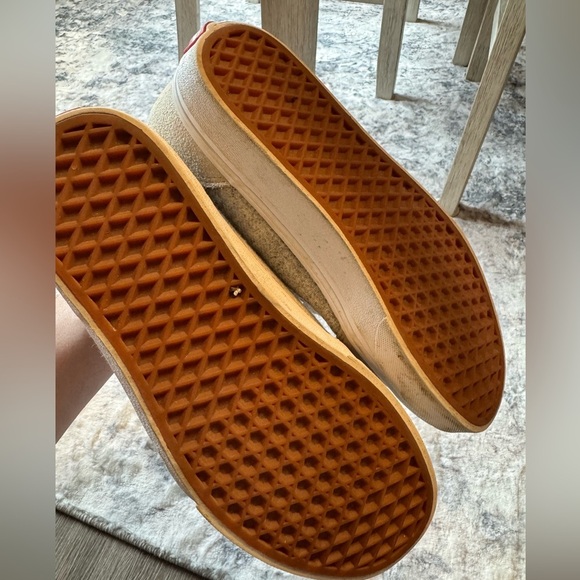 Vans Women’s Ward Grey Suede High Top Shoe - Picture 8 of 8